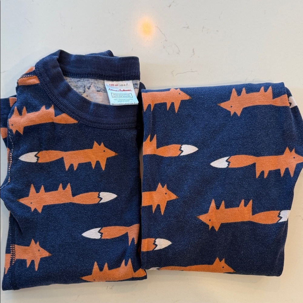 Hanna Andersson Navy Fox Print Pajamas